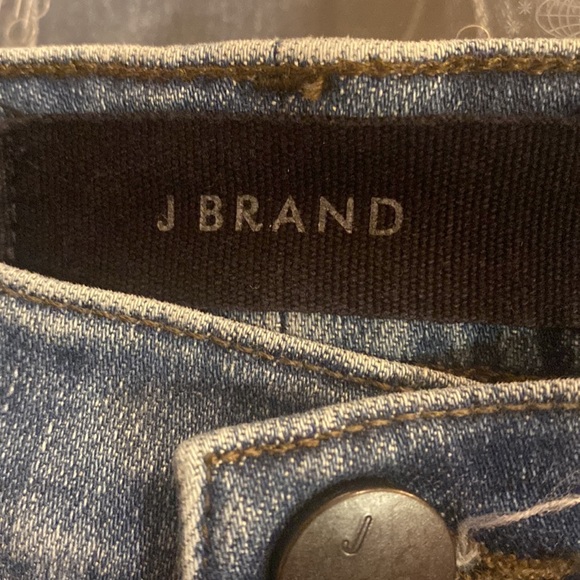 J Brand Women’s Jeans, 32” Waist, Length 32”, Like New, broken in, nice & soft - Picture 6 of 8